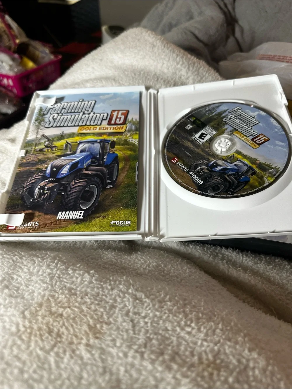 EA Sports NHL 06 & Farming Simulator 15 (PC) -used